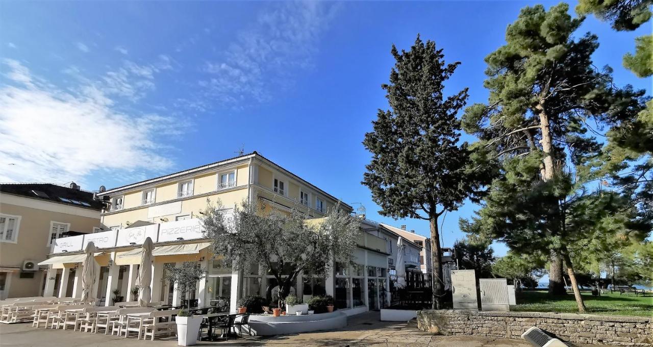 Stella Deluxe Superior 5 Star Apartment, Your Piece Of Heaven By The Sea & Park, With Sea View Novigrad  Exterior photo